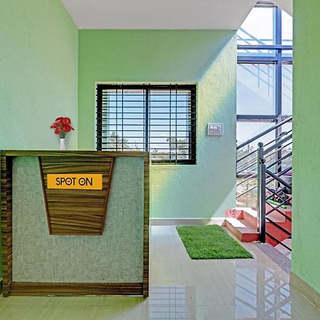Hotel Spot On B R Comforts Krs Back Water Hosa Kannambādi Esterno foto